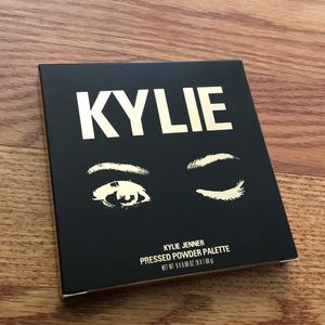 KYLIE THE SORTA SWEET EYESHADOW PALETTE